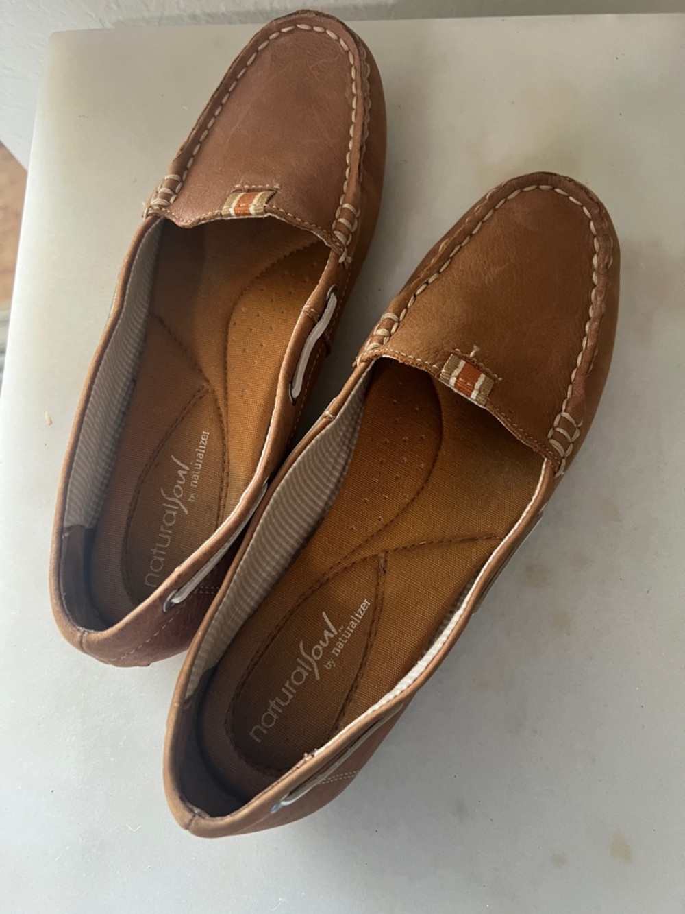 Naturalizer Tan Leather Slip-On Moccasin Loafers